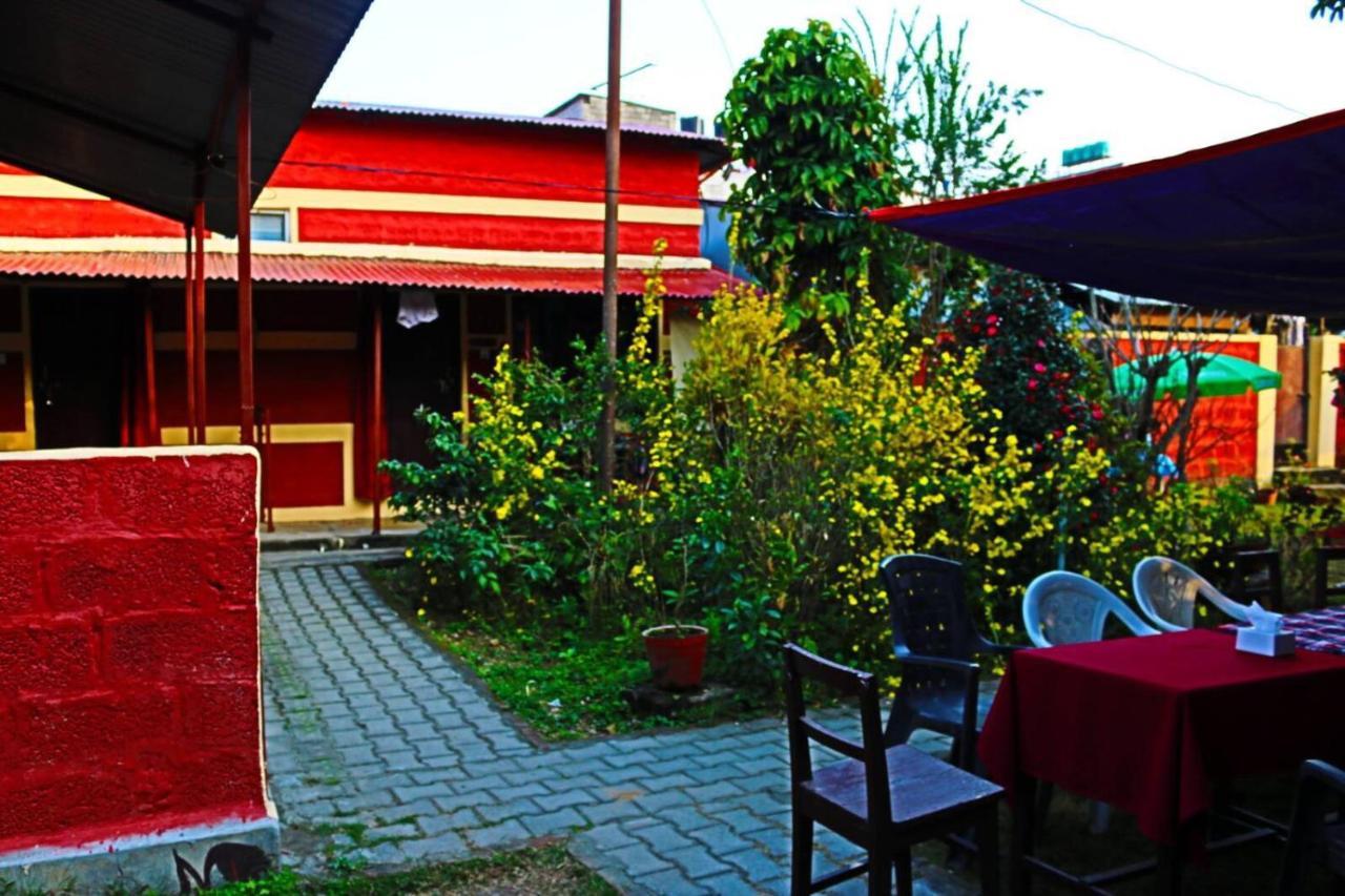 Gurkha Lodge Pokhara Exterior photo